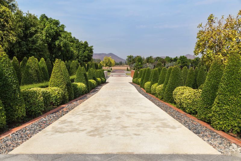 Trimmed Shrubs with Defined Shape