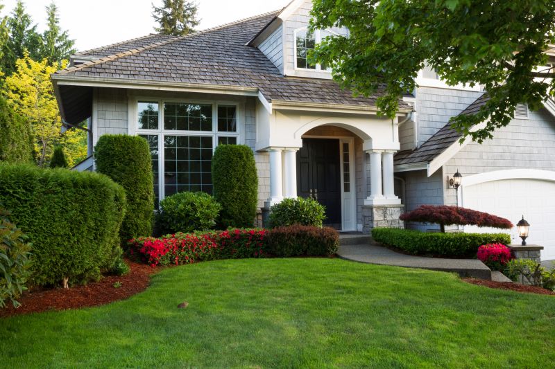 Getting Shrubs Pruned Promotes Healthy New Growth!